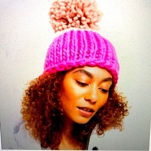Free People Cozy Up Beanie Hat Pink and Blush With Pom Pom Brand New With Tags